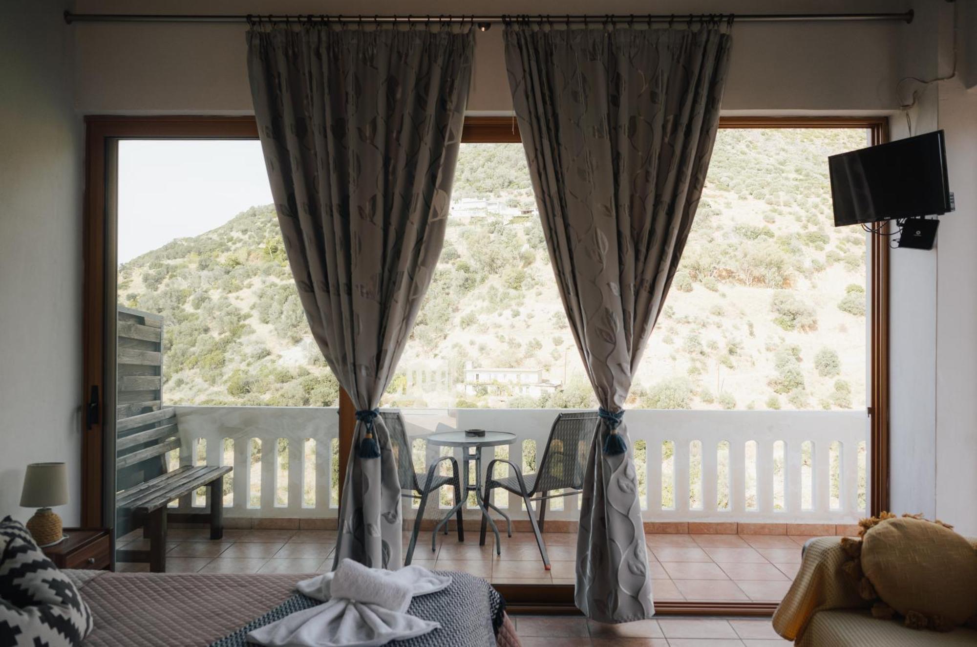 Lefteris Rooms Kámbos المظهر الخارجي الصورة